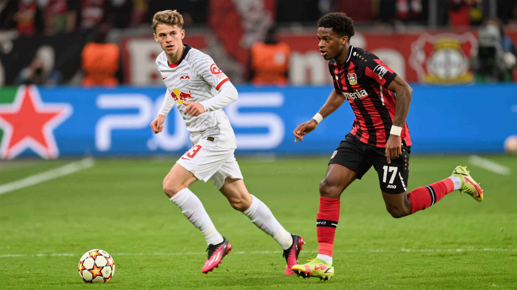 维尔茨:渴望在利物浦与弗林蓬携手,他攻防兼备实力不俗 作为欧洲足坛炙手可热的年轻明星,维尔茨和印度尼西亚